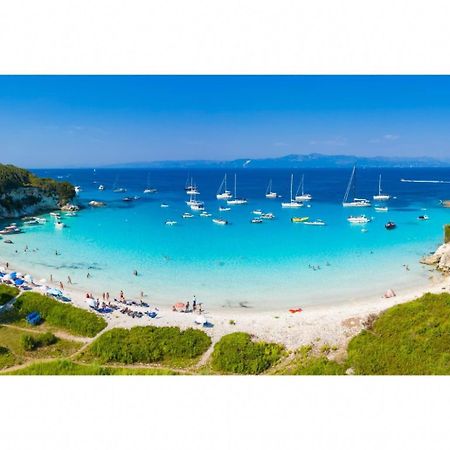 Thanasis Dalietátika エクステリア 写真