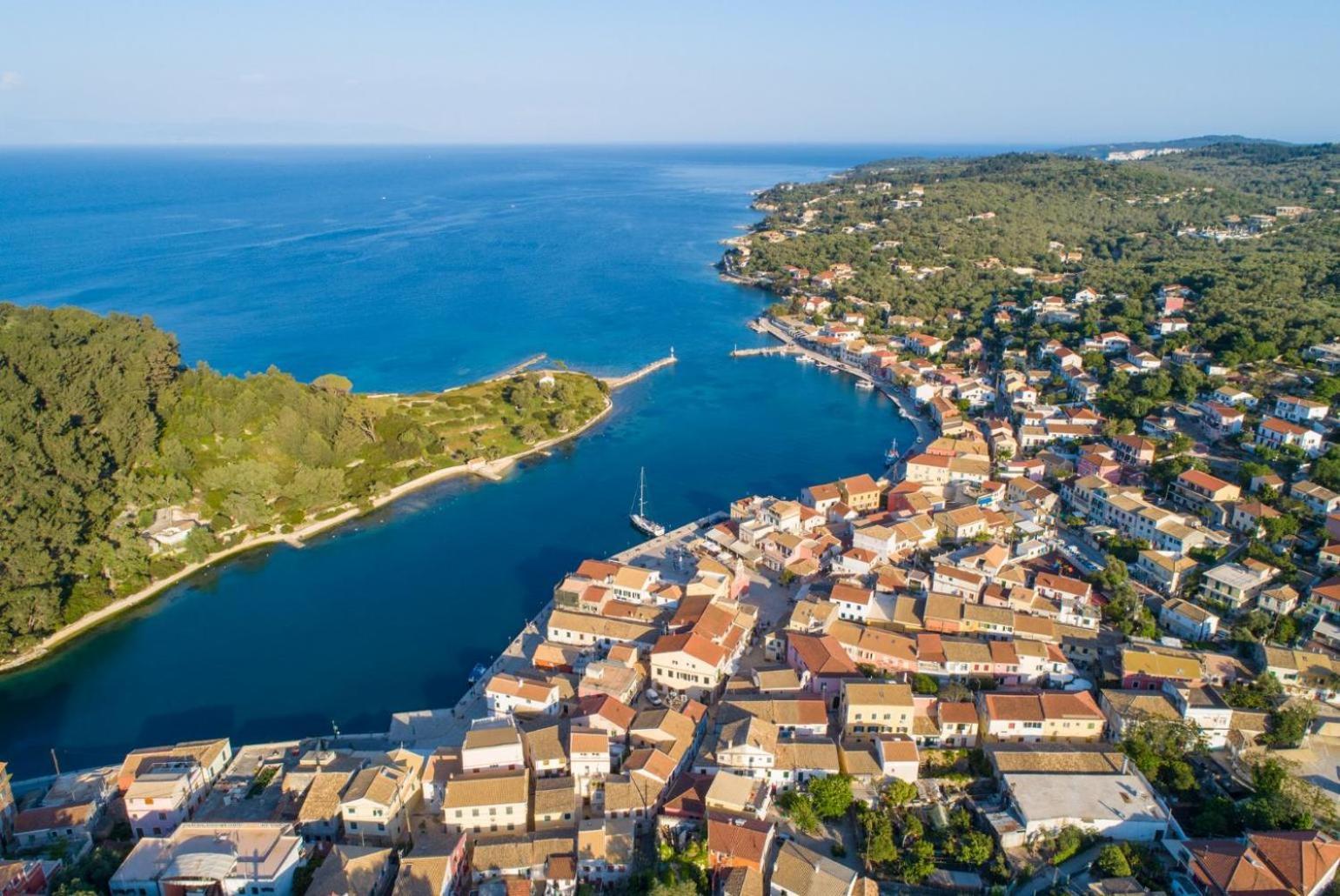 Thanasis Dalietátika エクステリア 写真